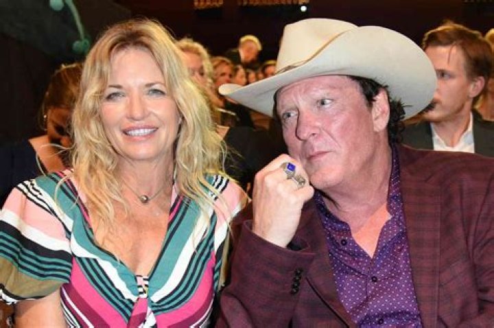 Dale Midkiff Family POS: A Deep Dive into His Personal Life and Legacy