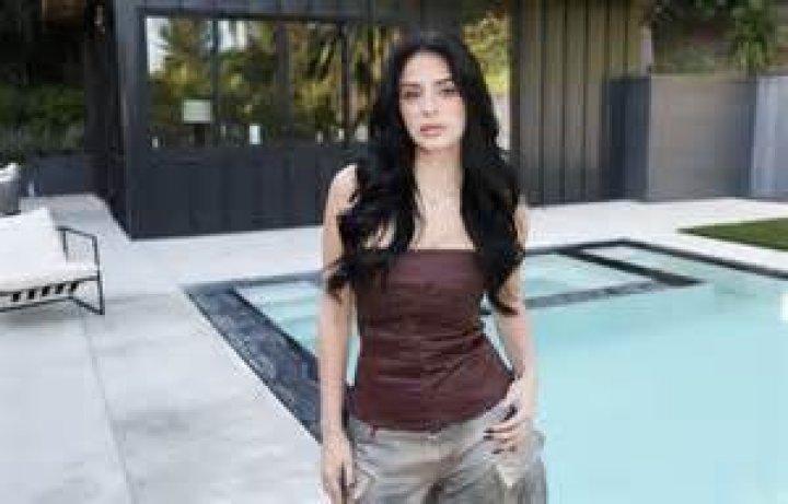 Exploring the Life and Career of Camilla Araujo: The Rising Star in the World of Sex Cam